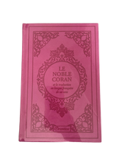 Charger l&#39;image dans la galerie, Le Noble Coran (bilingue français/arabe) - couverture cartonnée en daim rose fuchia
