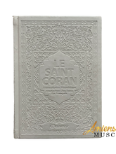 Charger l&#39;image dans la galerie, Le Saint Coran - Transcription phonétique et Traduction des sens en français - Blanc - Edition de luxe (Couverture cuir de couleur blanche)
